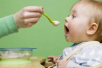 IMUNOTOLERANČNÉ OKNO: Prikrmovať dojčené deti už od 4. mesiaca?