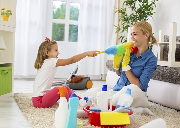 domáce práce, pomáhanie detí