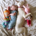 fotogaléria, pes a dieťa, spanie psa a bábätka, spánok