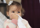 Ako naučiť dieťa fúkať nos?