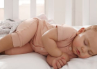 Ako uložiť dojča k spánku