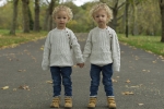 FOTOGALÉRIA: Jednovaječné dvojčatá, tak dokonale rovnaké a zároveň iné..
