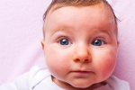 Choré bábätko: Ako znižovať horúčku a upokojiť dieťa?