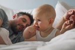 Spoločné spanie s dieťaťom: Čo na to odborníčka na zdravý spánok a vývoj detí?