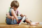 Vie si vaše dieťa zaviazať šnúrky? TAKTO ho to naučíte