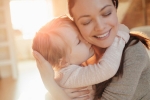 10 tipov pre rodičov: Keď sa dieťa „drží maminej sukne“