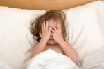 Ako naučiť dieťa spávať vo vlastnej posteli?