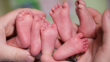 Dvojičky či trojičky? Gynekológ odhaľuje zaujímavé fakty o viacplodovom tehotenstve