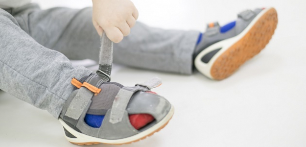 Topánky pre deti: Sú Barefoot či ortopedické topánky vhodné?