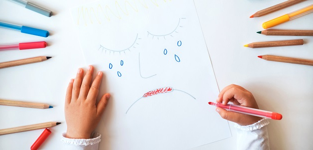 arteterapia, kresba dieťaťa, čo odhalí detská kresba, liečba umením 