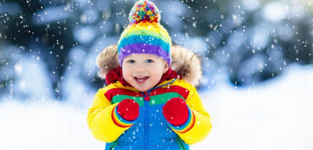 Chráňte deti pred mrazom: Ako dlho byť vonku a na čo si dať pozor