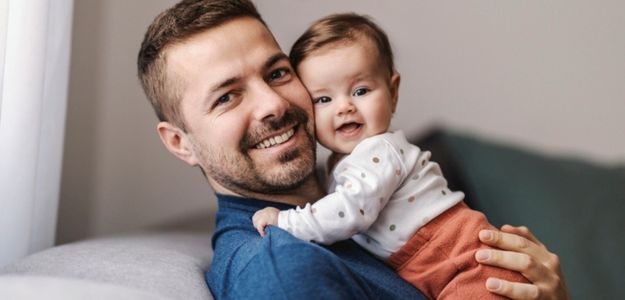 Oteckovia sú viac zapojení ako v minulosti