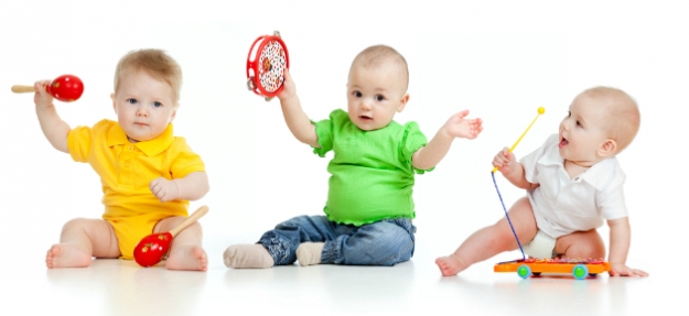 Ortopéd radí: odkedy môže bábätko sedieť?