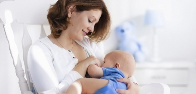 5 dobrých rád, ktoré vám pomôžu zabezpečiť dostatok materského mlieka