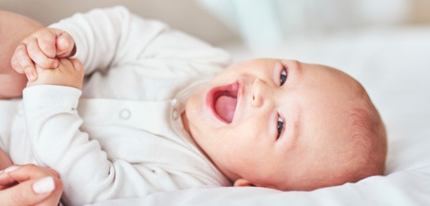 Prvý rok v živote bábätka – čo všetko sa udeje?