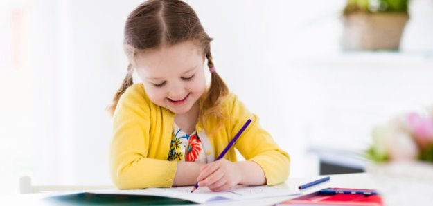 Zasnívané deti v škole - ako im pomôcť? 10 tipov pre rodičov