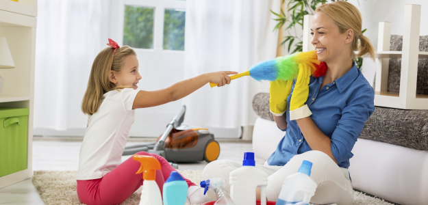 Výchova k zodpovednosti – alebo prečo sú domáce práce prospešné pre deti?