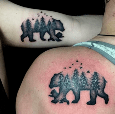 tetovanie, mama a syn, spoločné tetovanie