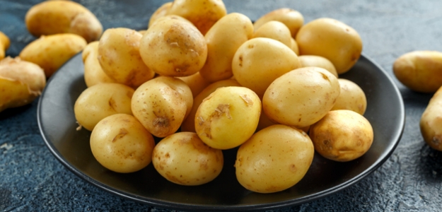 Zapekané zemiaky s cuketou