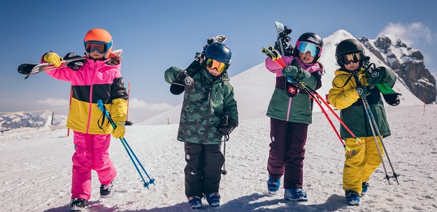 Hurá sneh! Ako vyberať kvalitné zimné oblečenie pre deti?